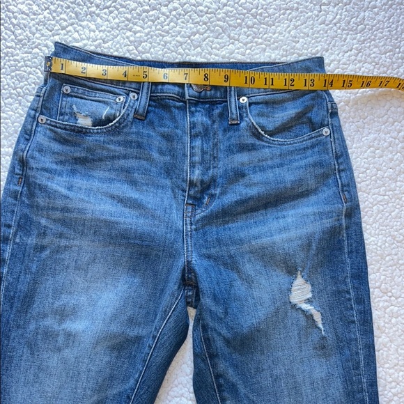 NWOT Madewell Classic Blue Straight Leg Jeans - Picture 2 of 12